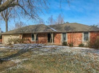 12723 Overbrook Rd, Leawood, KS 66209