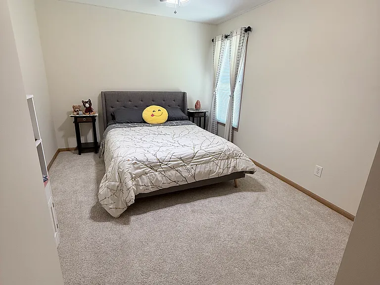6608 Rockview Way — Photo 10