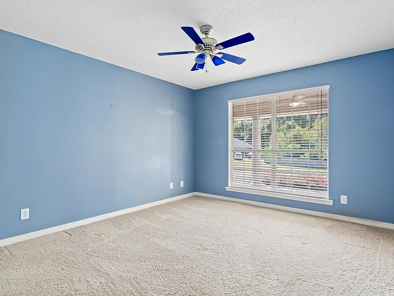 10832 Rigby Dr — Photo 18