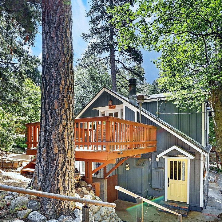 1st image of 605 Pyramid Dr