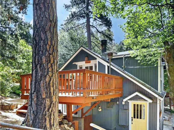 605 Pyramid Dr, Crestline, CA 92325