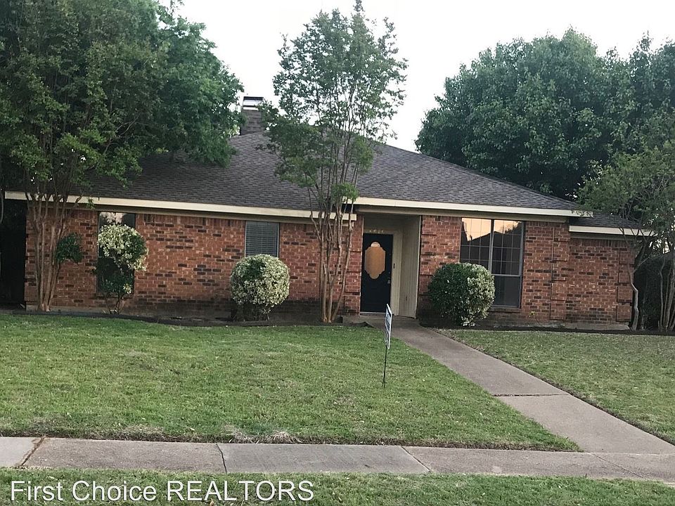 1st image of 4016 Emerson Dr