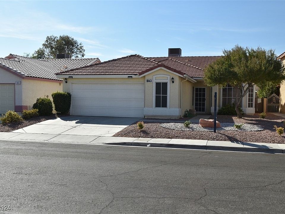 1st image of 1843 Praline Cir
