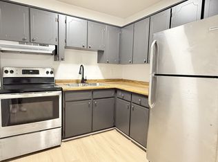 650 Cameron Ave #205, Windsor, ON N9B 1Z1