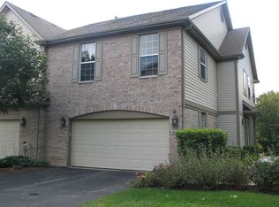 2130 Yale Cir #11, Hoffman Estates, IL 60192