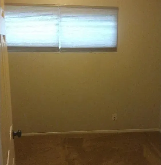1205 McArthur Dr — Photo 3