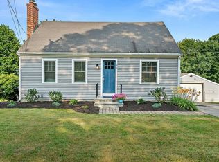 95 Neck St, Weymouth, MA 02191