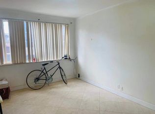 2125 E 24th St #1, Brooklyn, NY