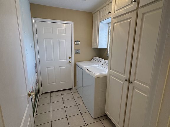 3rd image of 109 Villa Rd