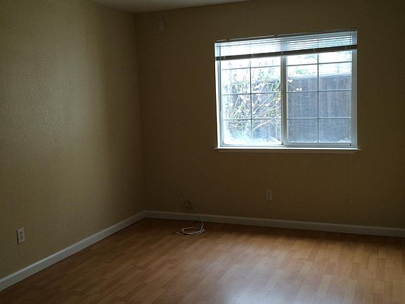 5th image of 2313 Fruitdale Ave #C