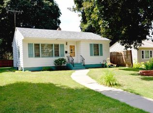 1220 Conway St, Saint Paul, MN 55106