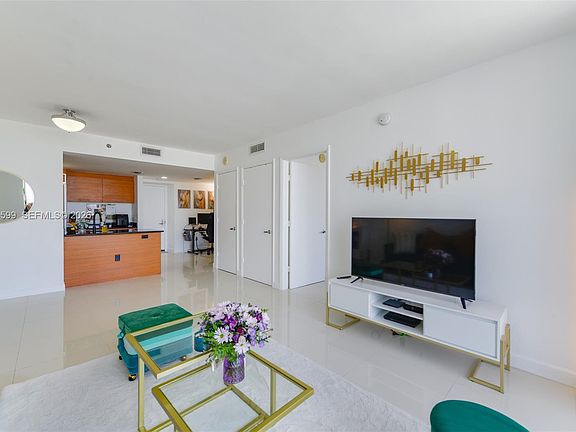 5th image of 50 Biscayne Blvd APT 2505