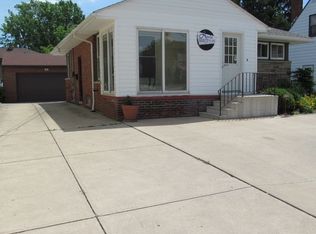 5735 State Rd, Parma, OH 44134