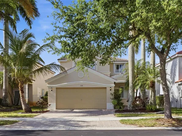 1326 Canary Island Dr, Weston, FL 33327