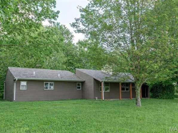 474 Dunvegan Ln, Burfordville, MO 63739