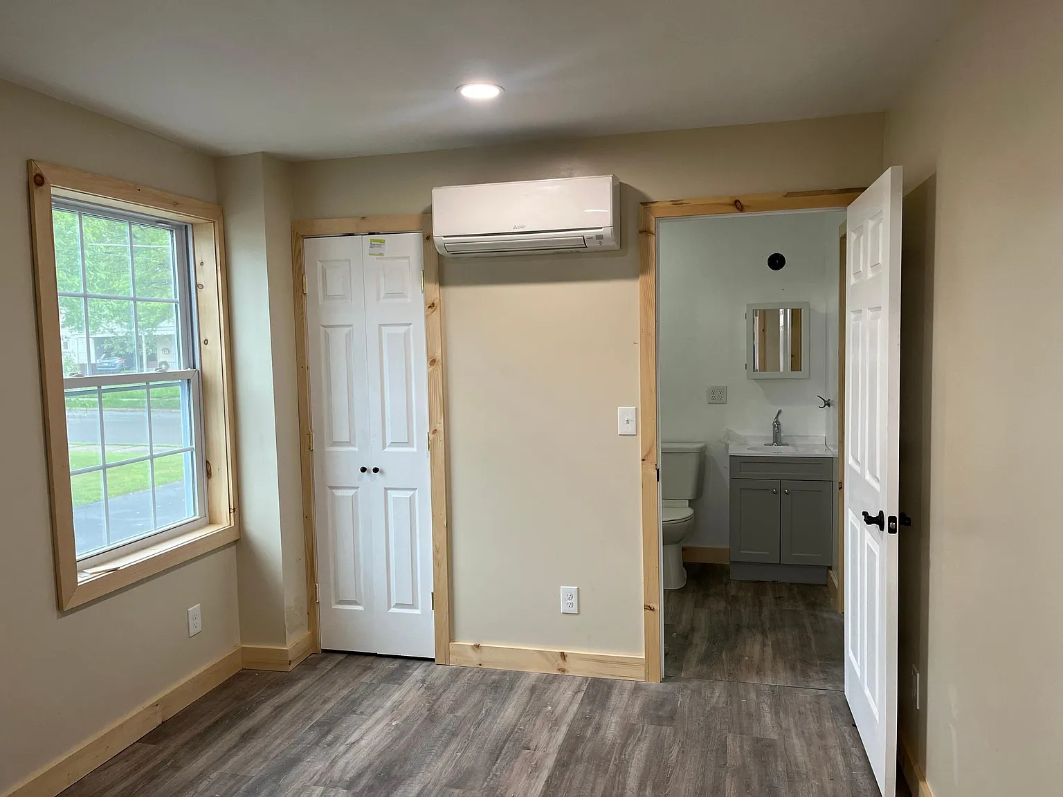 209 Reynolds Ave — Photo 3