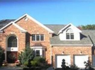 114 Phyllis Dr, Old Tappan, NJ 07675