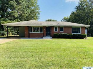 3709 Broadmor Rd NW, Huntsville, AL 35810