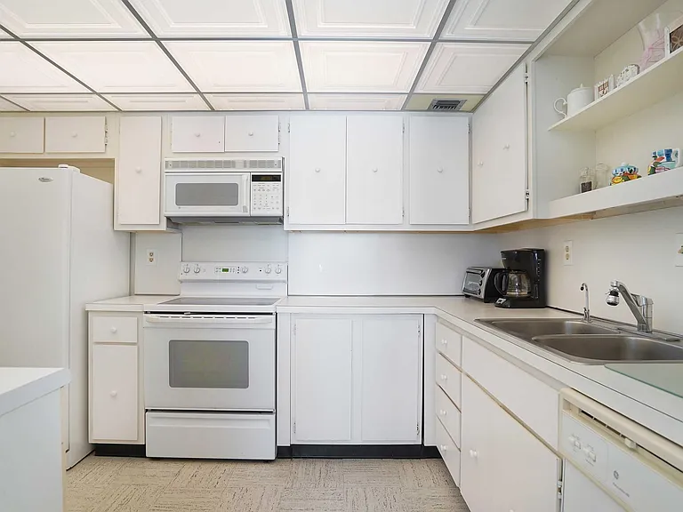 3550 Galt Ocean Dr #1106 — Photo 8