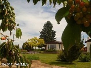 630 Mapleway Rd, Selah, WA 98942