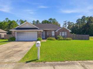 11300 Jessica Dr, Gulfport, MS 39503