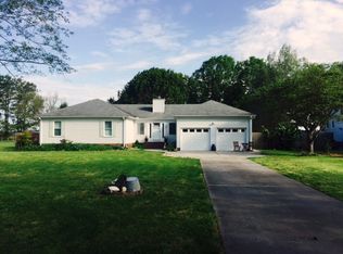 150 N Point Blvd, Moyock, NC 27958