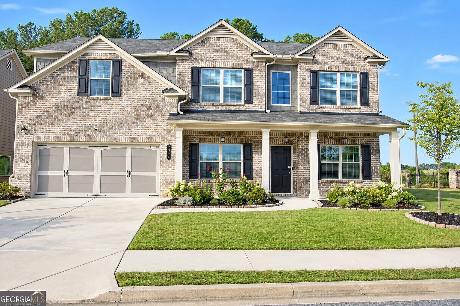 5 bed, 4.0 bath, 2858 sqft, $3,450 — Photo 1