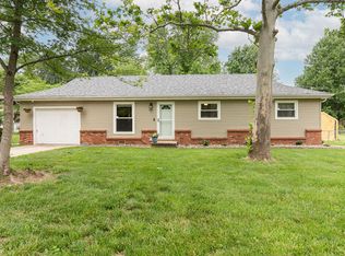 721 Prospect Ave, Nixa, MO 65714