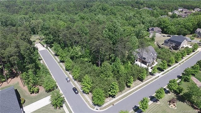1st image of 16546 Bastille Dr #28