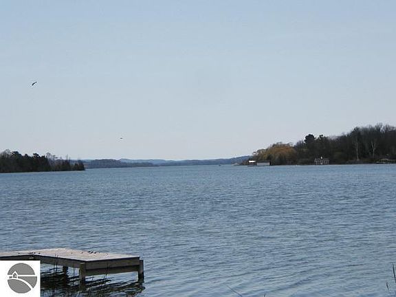 5th image of S Lake Leelanau Dr