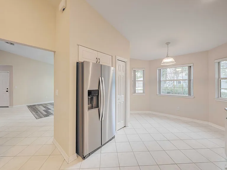 106 Middleburg Dr — Photo 13