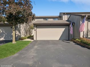 1140 Florimond Dr, Elgin, IL 60123