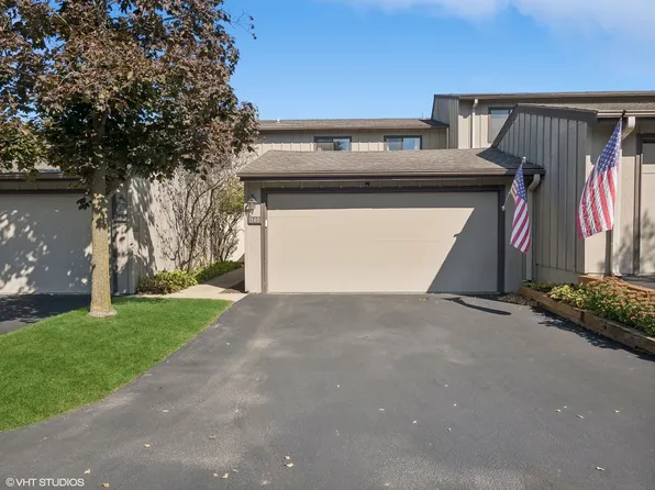 1140 Florimond Dr, Elgin, IL 60123