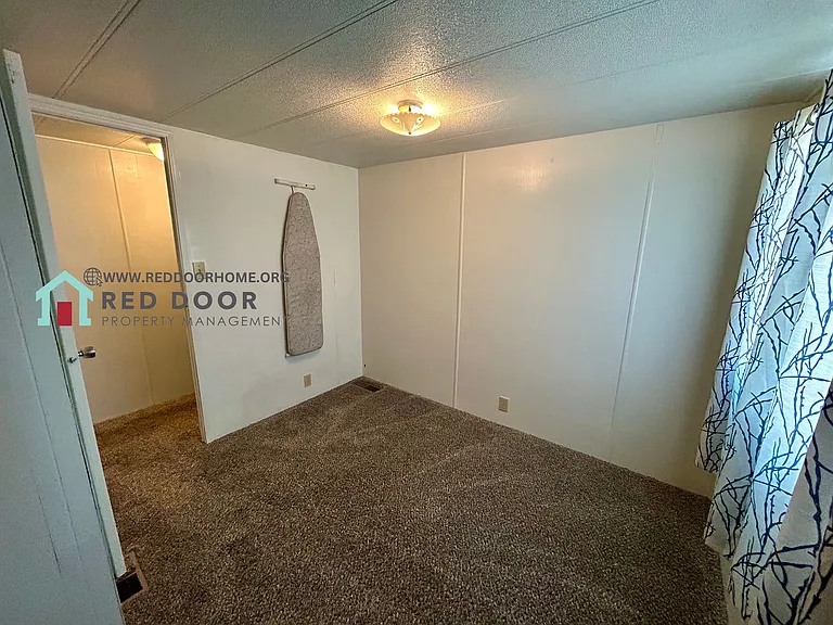 3806 Vigilante Dr — Photo 5
