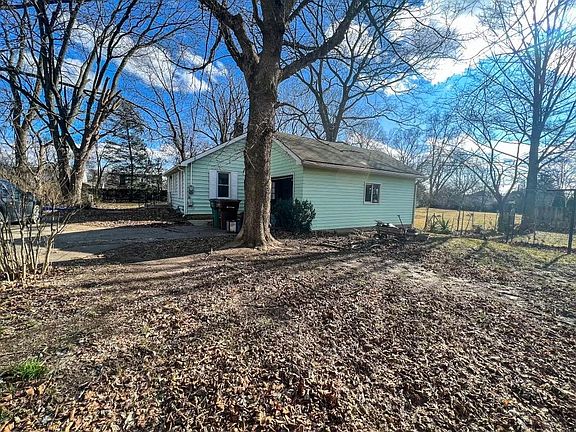 4th image of 542 Nowlin Ave