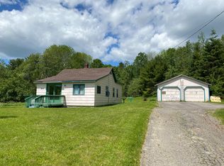 449 Lower Dedham Rd, Holden, ME 04429