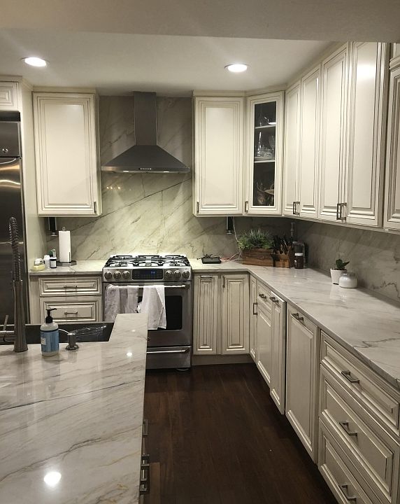 1st image of 4213 W Beachway Dr