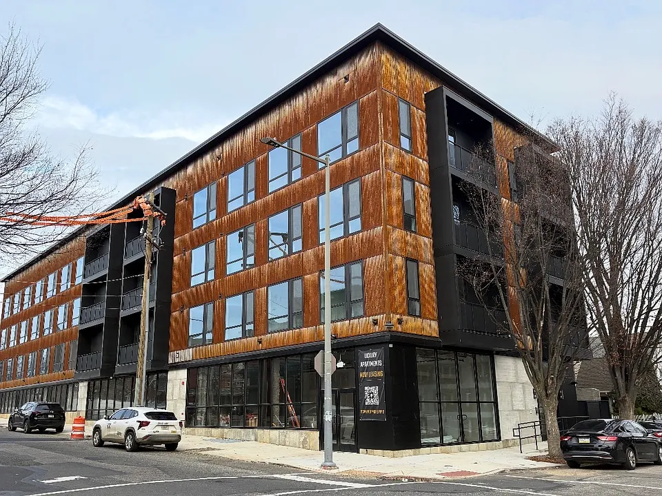 Moore House Apartments