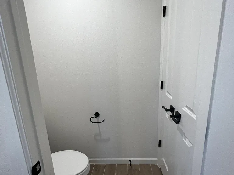 720 N Country Club Dr — Photo 18