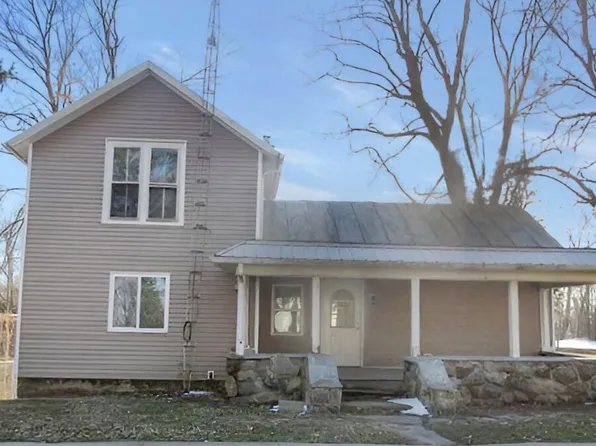 141 N Main St, Camden, MI 49232