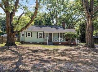 202 Donnan Rd, Taylors, SC 29687