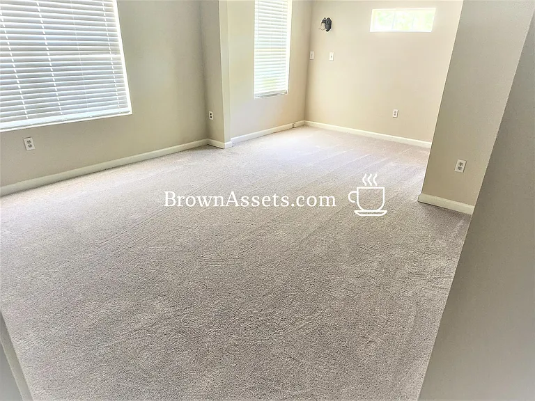 2722 B M Montgomery St — Photo 9