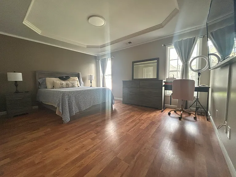 Large Master Bedroom