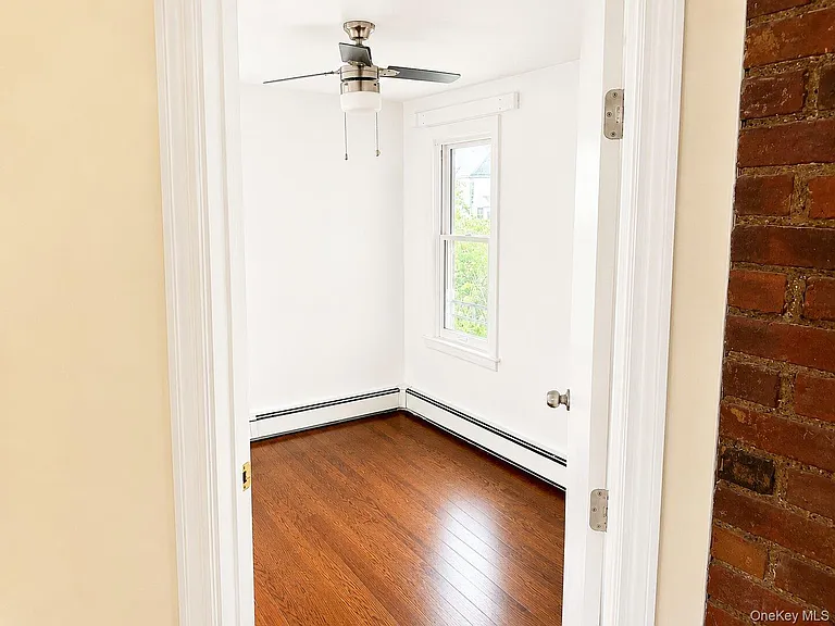 16 Lafayette St #2 — Photo 2