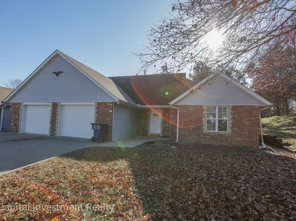 2513 Foxbar Ter #A, Jefferson City, MO 65109