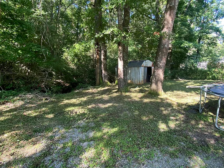 715 Sherman Ave — Photo 12