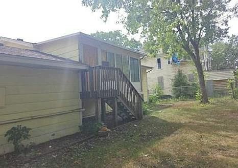 4th image of 1014 26th Ave N