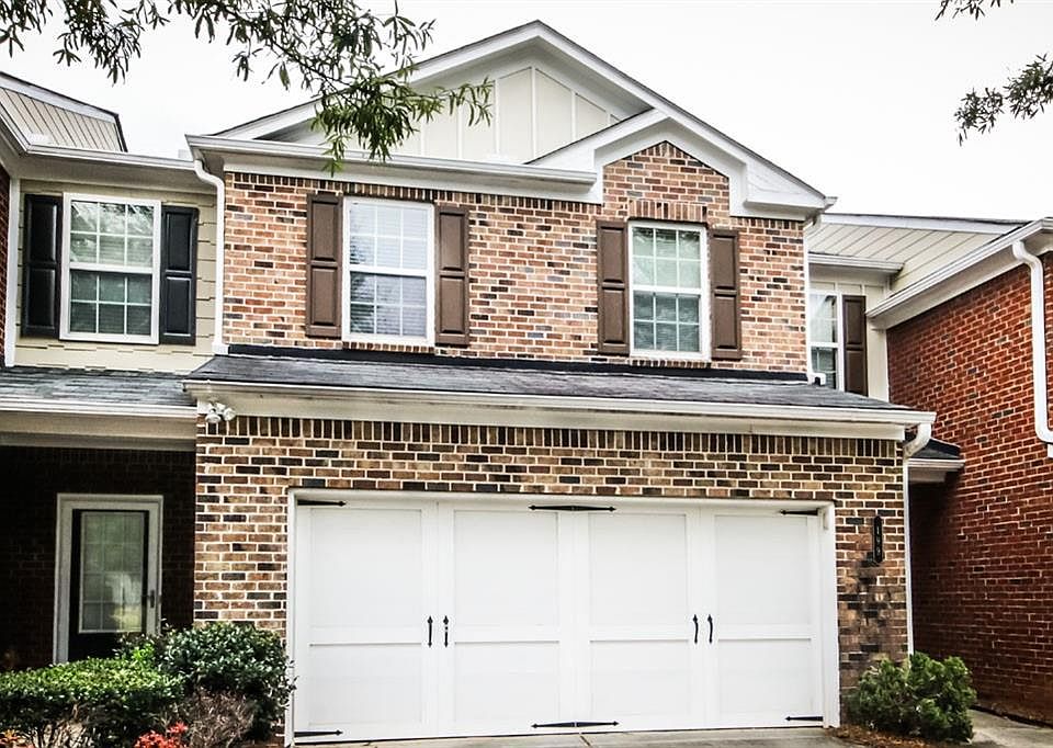 1st image of 199 Bellewood Oak Dr