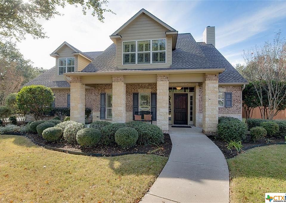 1st image of 2513 Red Valley Dr