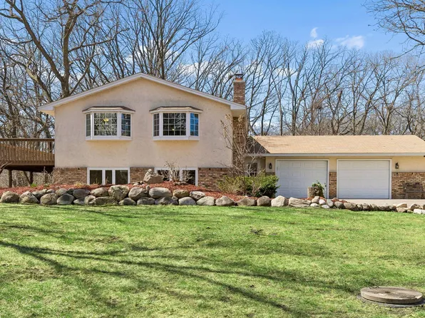 19178 147th St NW, Elk River, MN 55330